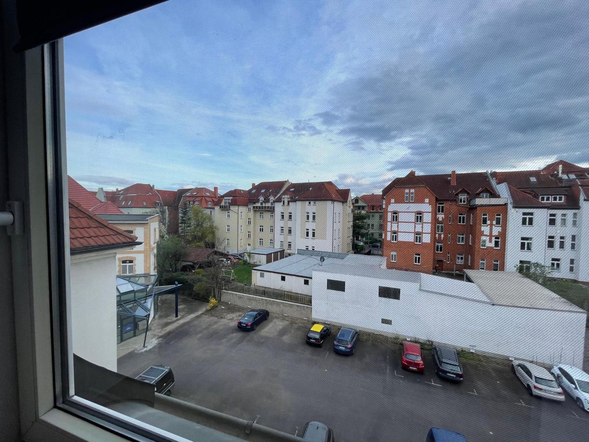 Raha Apartments - Modernes Studio-Apartment - Hbf - Gratis Parkplatz Erfurt Exterior photo