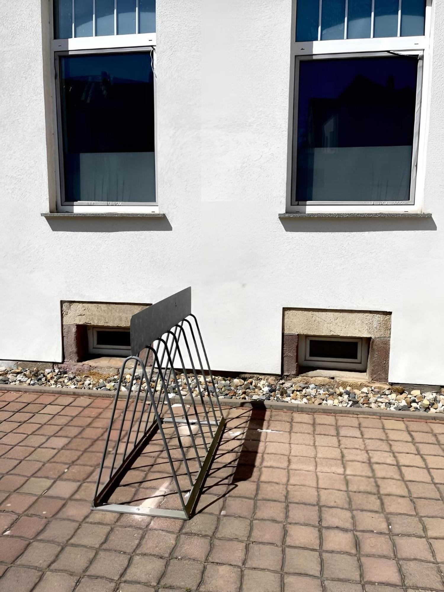 Raha Apartments - Modernes Studio-Apartment - Hbf - Gratis Parkplatz Erfurt Exterior photo